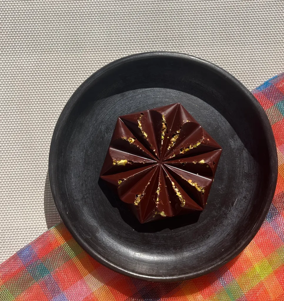 Cardamomo & Pistachio Crunch