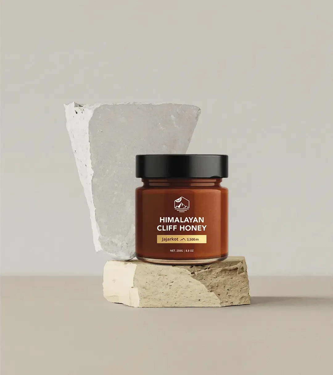 Cliff Honey (3500m)