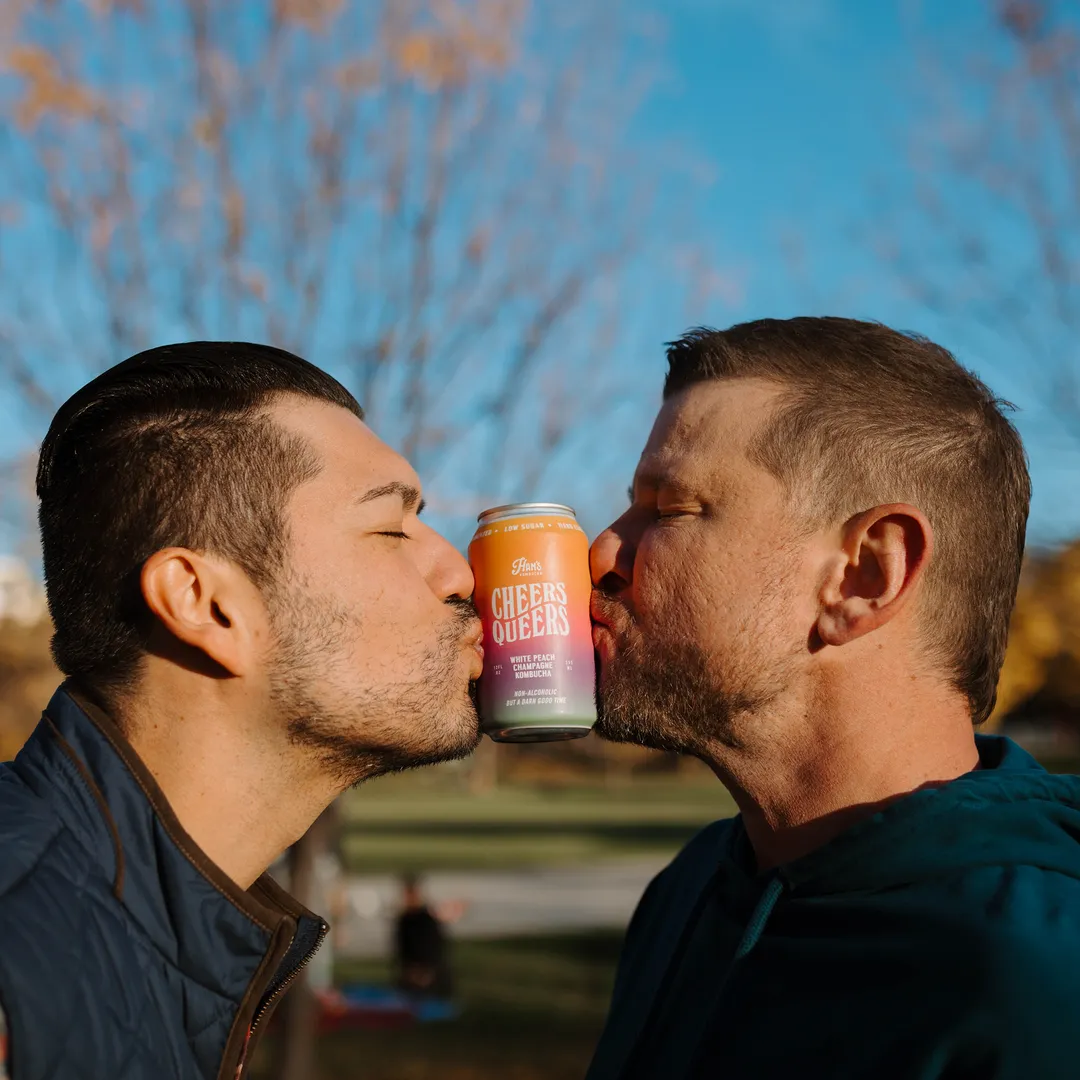 Han's Cheers Queers- White Peach Champagne Kombucha