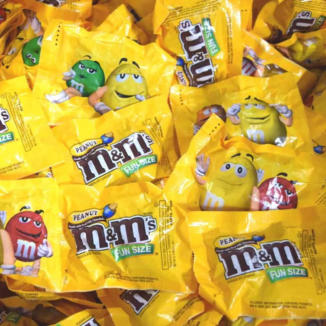 M&M's Peanut Snack Size Candy Bag 11.23oz - 6ct