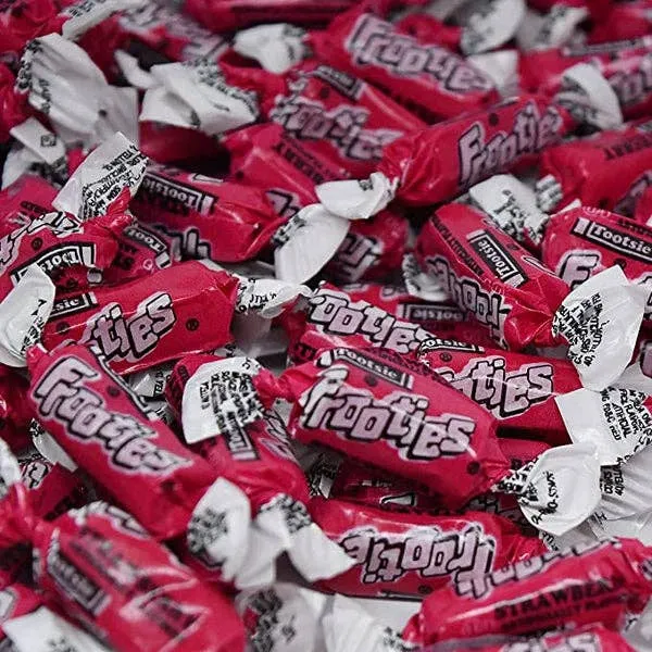 Tootsie Strawberry Frooties Bag 38.8oz - 1ct