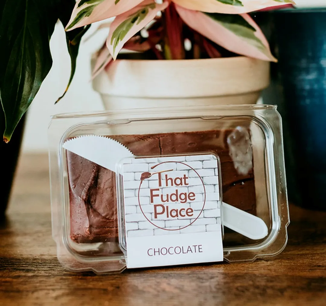 That Fudge Place Chocolate Walnut Fudge 8oz - 6ct
