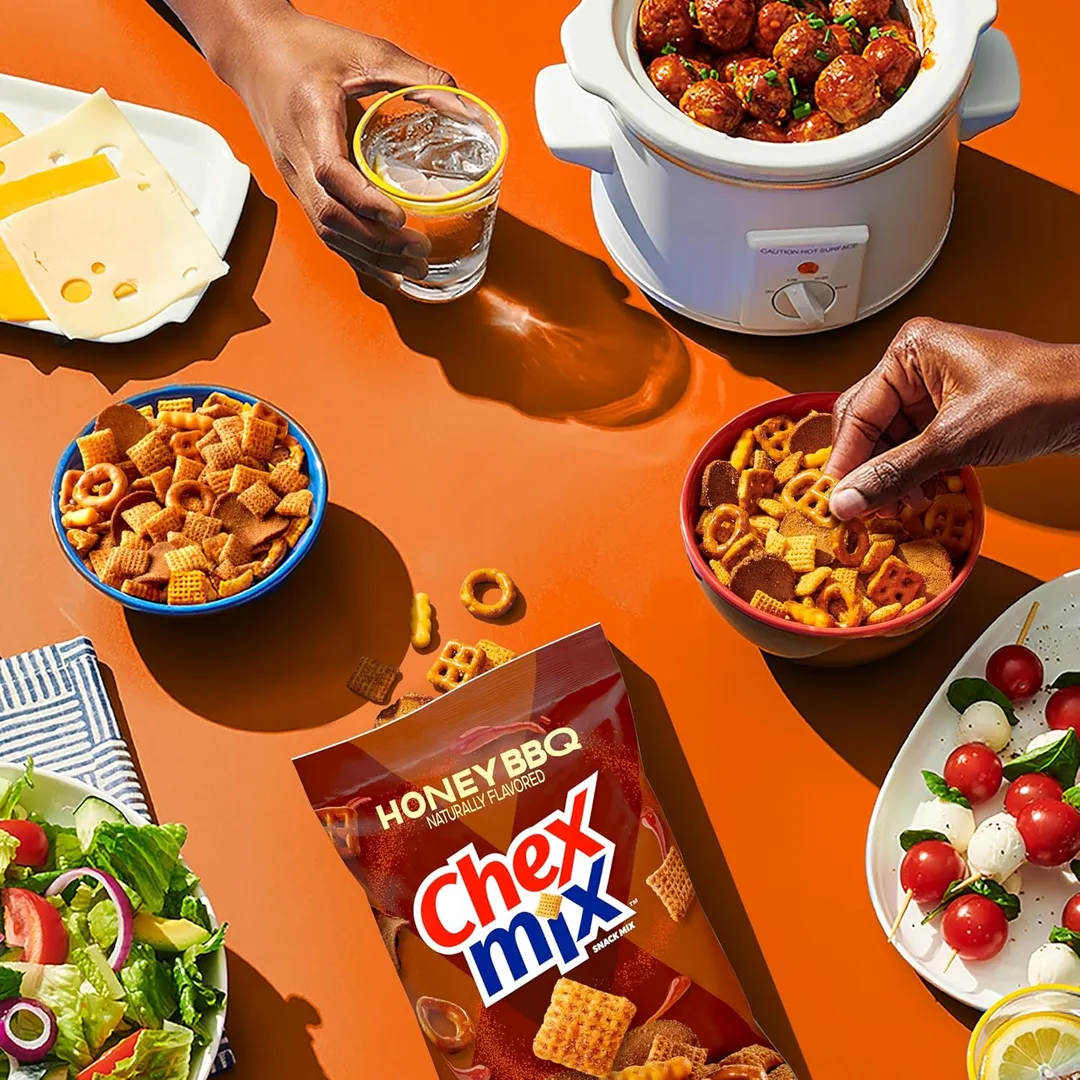 Chex Mix Snack Mix Honey BBQ Savory 4.5oz 8ct
