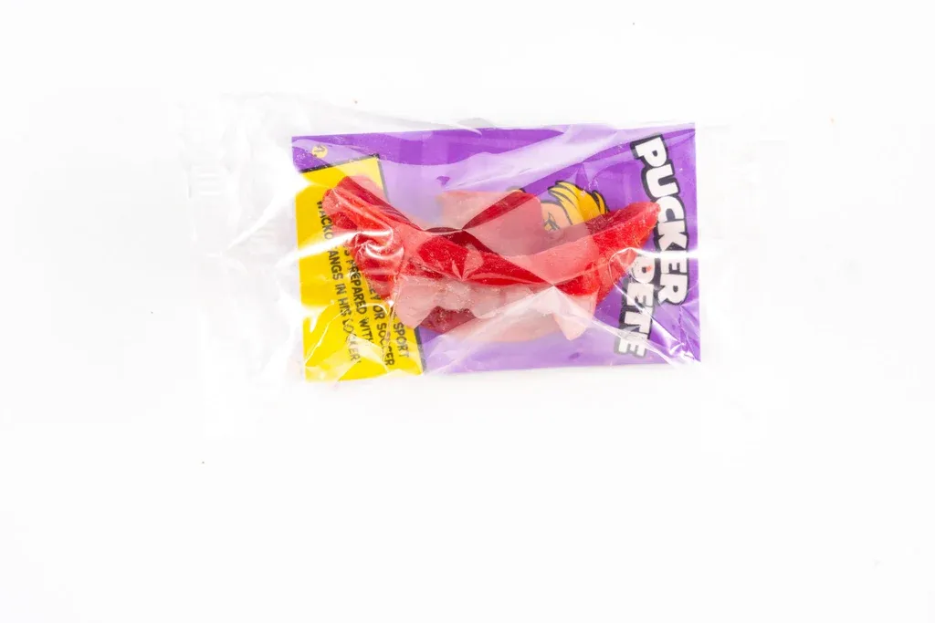 Wax Fangs .05oz - 24ct