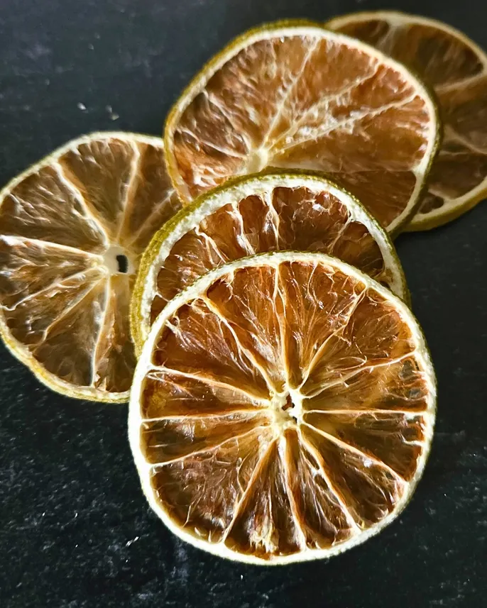 Bulk Dehydrated Fruit Garnishes (Limes 10oz)