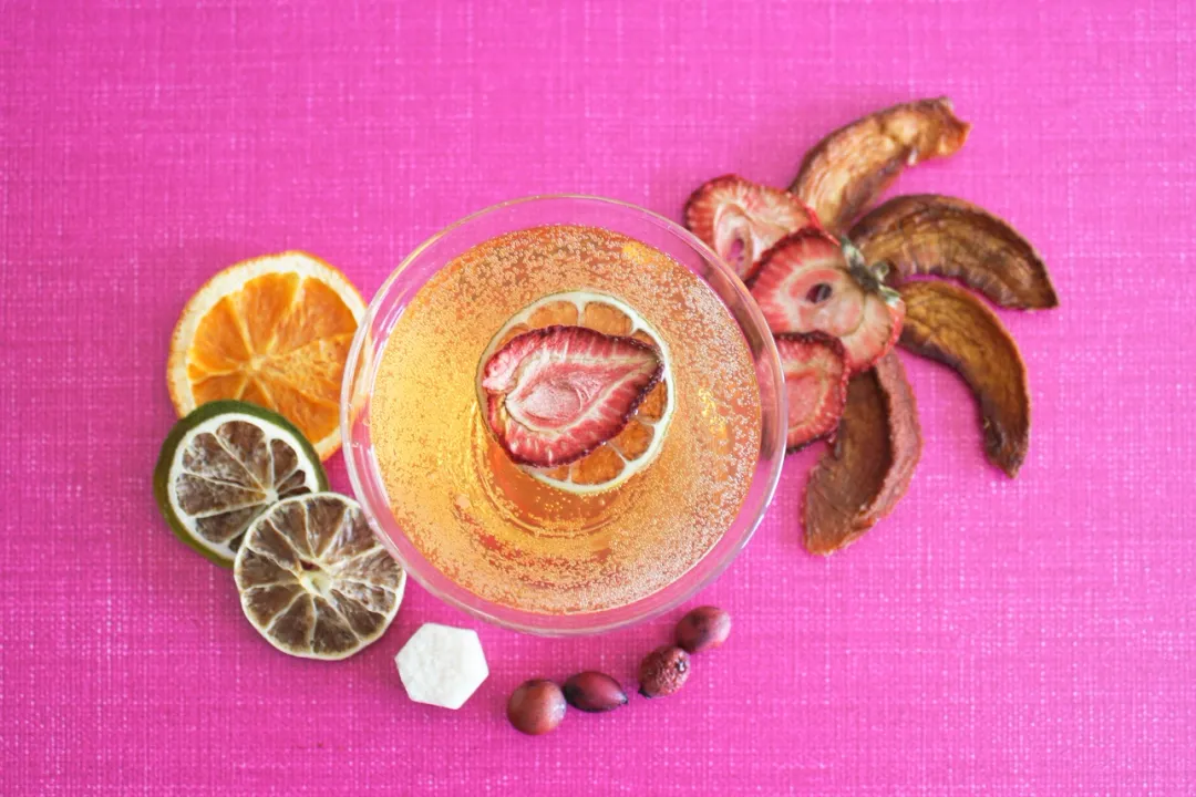 Strawberry Peach Cosmo Alcohol Infusion Cocktail Kit