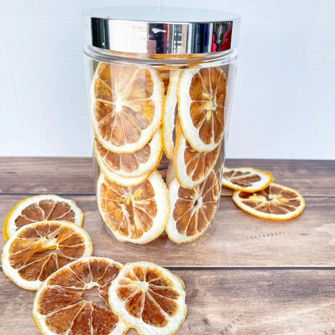 Dehydrated Fruit Cocktail Garnishes - Decorative Plastic Jar (Dehydrated Lemons)