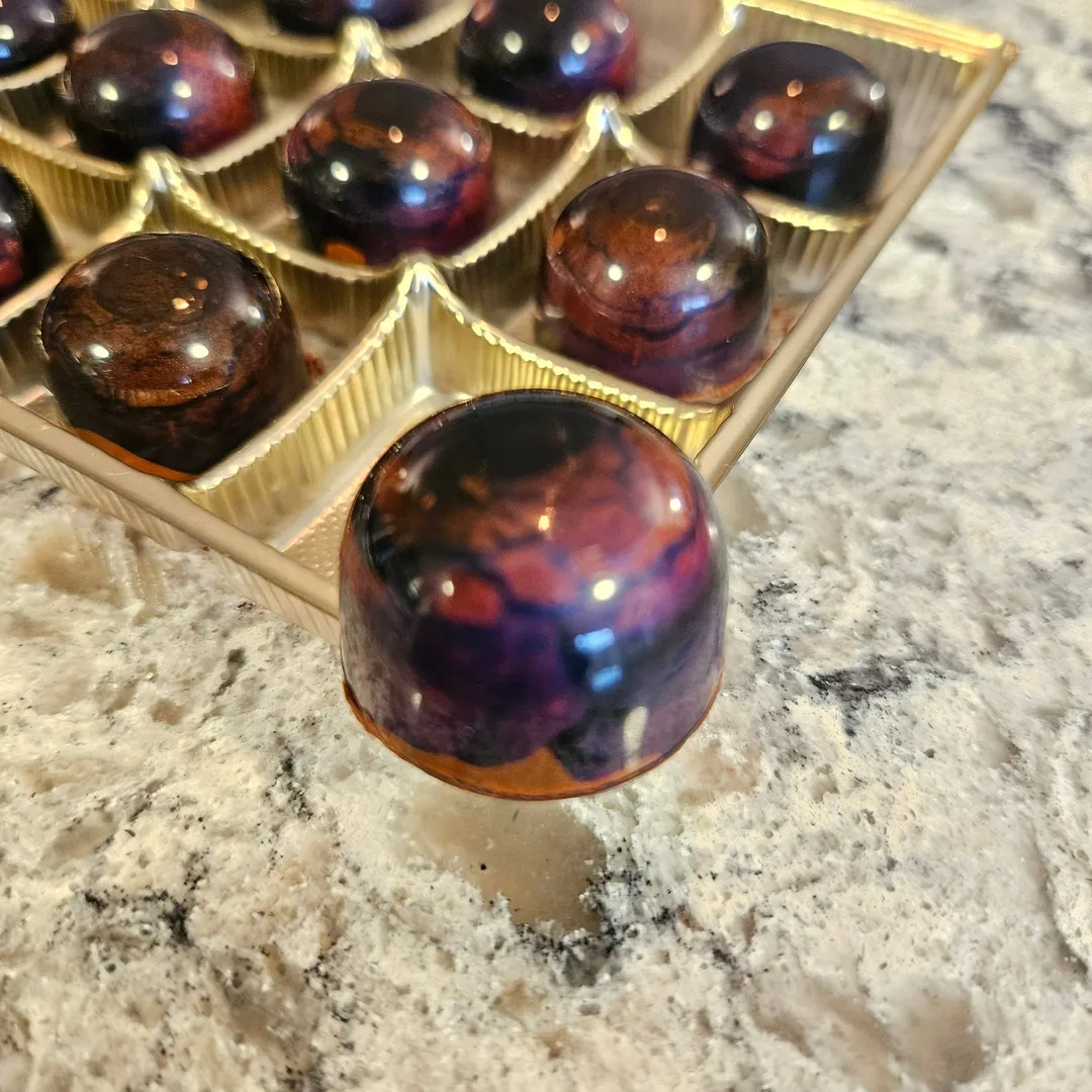 Coconut Cardamom Caramel - Bulk BonBons 12 piece Tray 