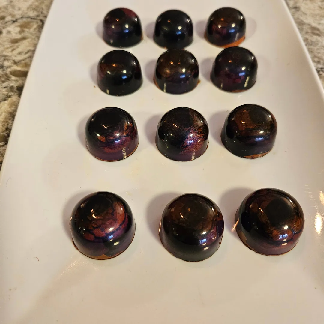 Coconut Cardamom Caramel - Bulk BonBons 12 piece Tray 