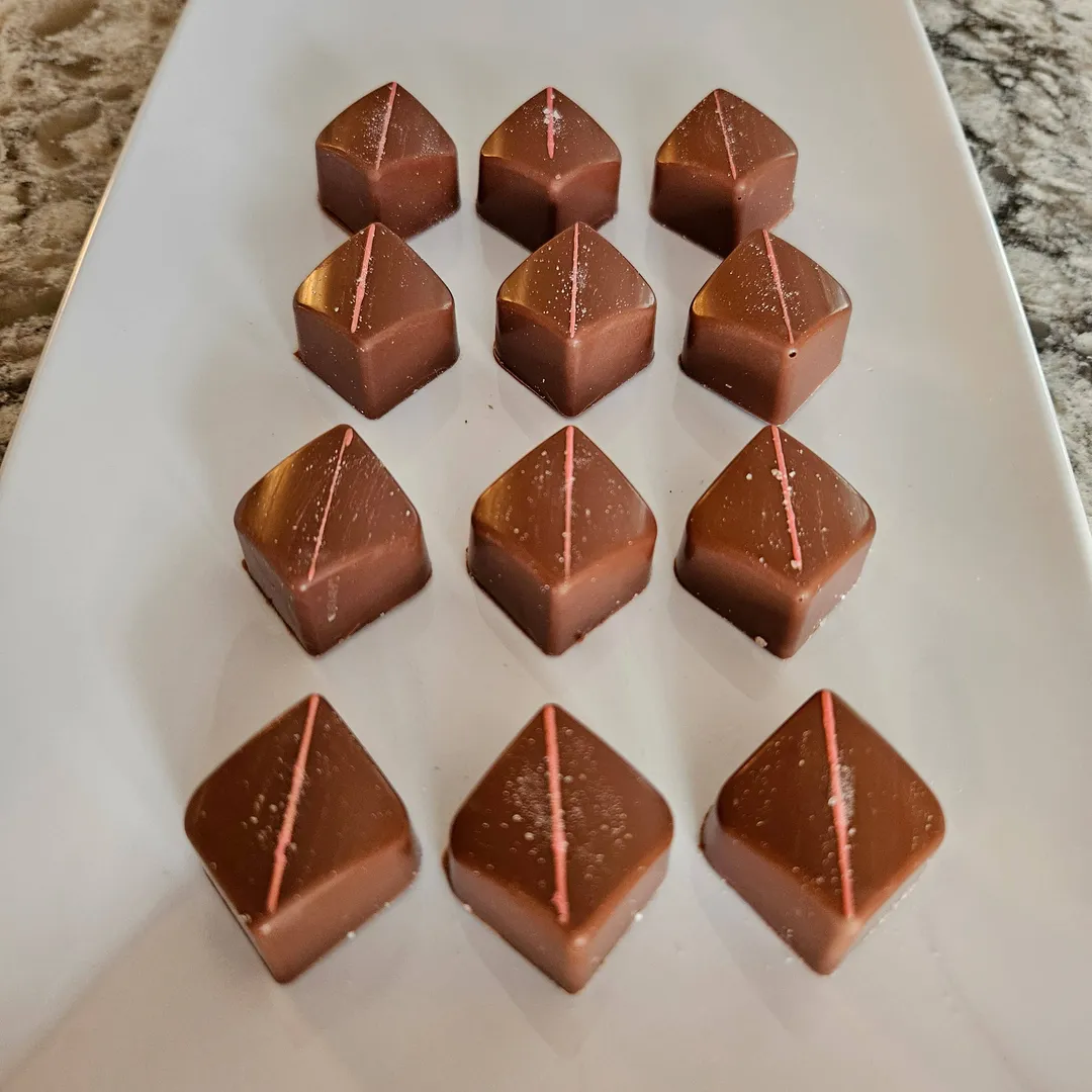 Pink Himalayan Salt Caramel Milk - Bulk BonBons 12 piece Tray