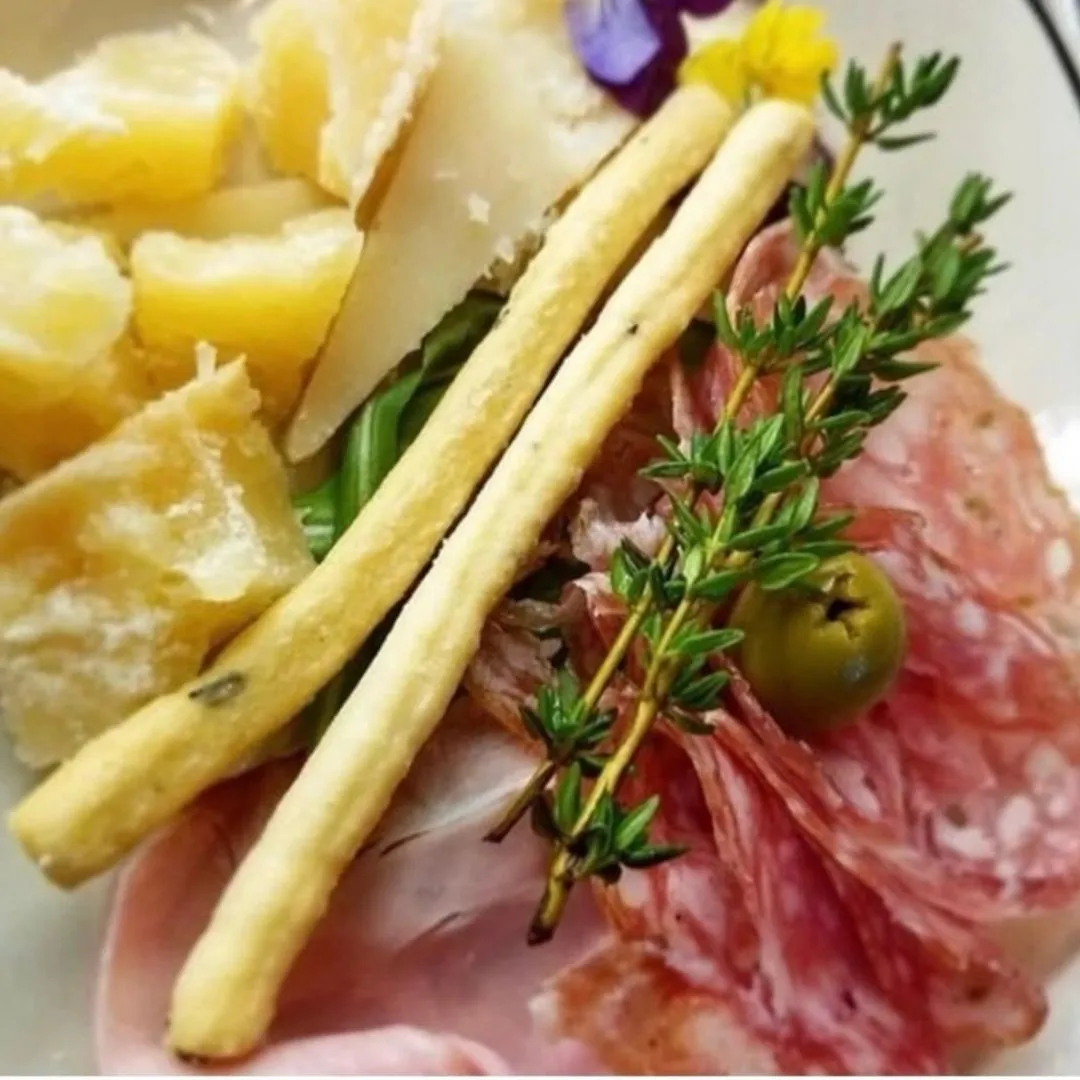 Rosemary Breadsticks