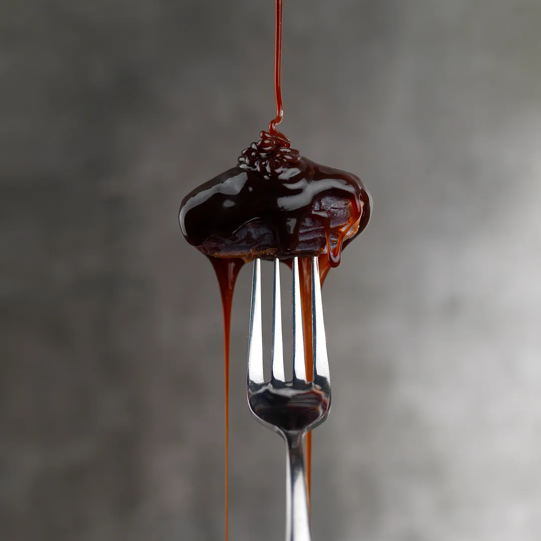 Medjool Dates Covered Dark Belgian Chocolate & Stuffed with Almond 4.23 oz (120 g)