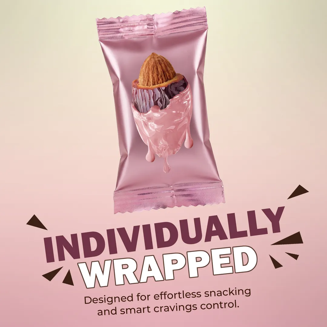 Medjool Dates Covered Strawberry Belgian Chocolate & Stuffed with Almond 4.23 oz (120 g)