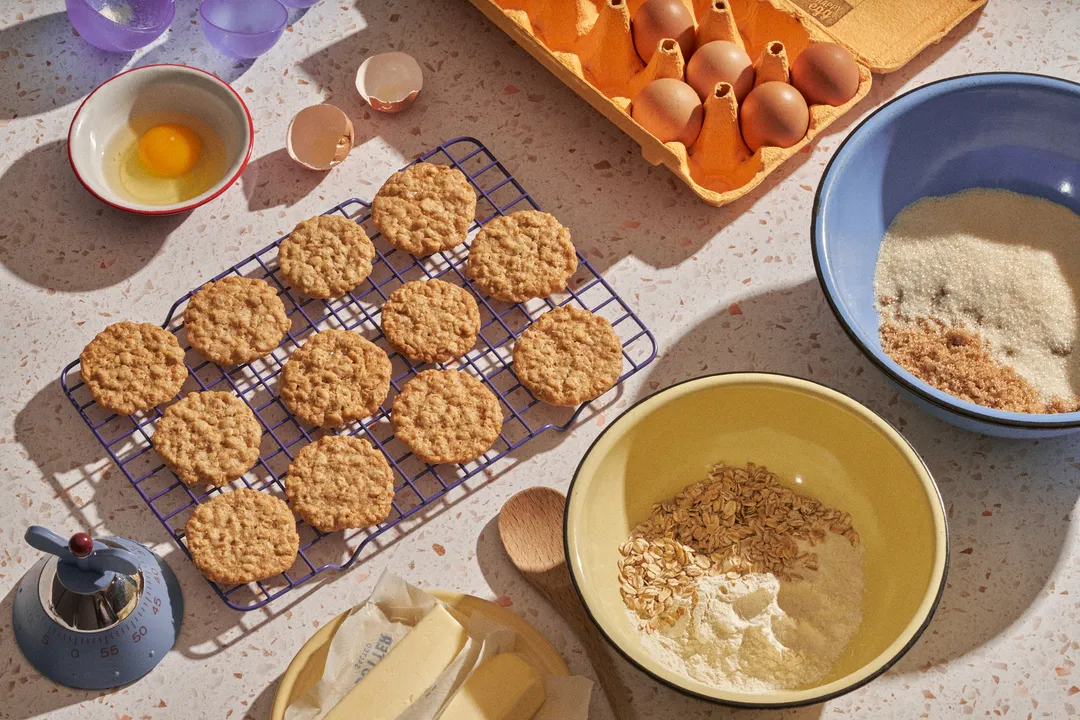 Classic Crisp Oat Cookies