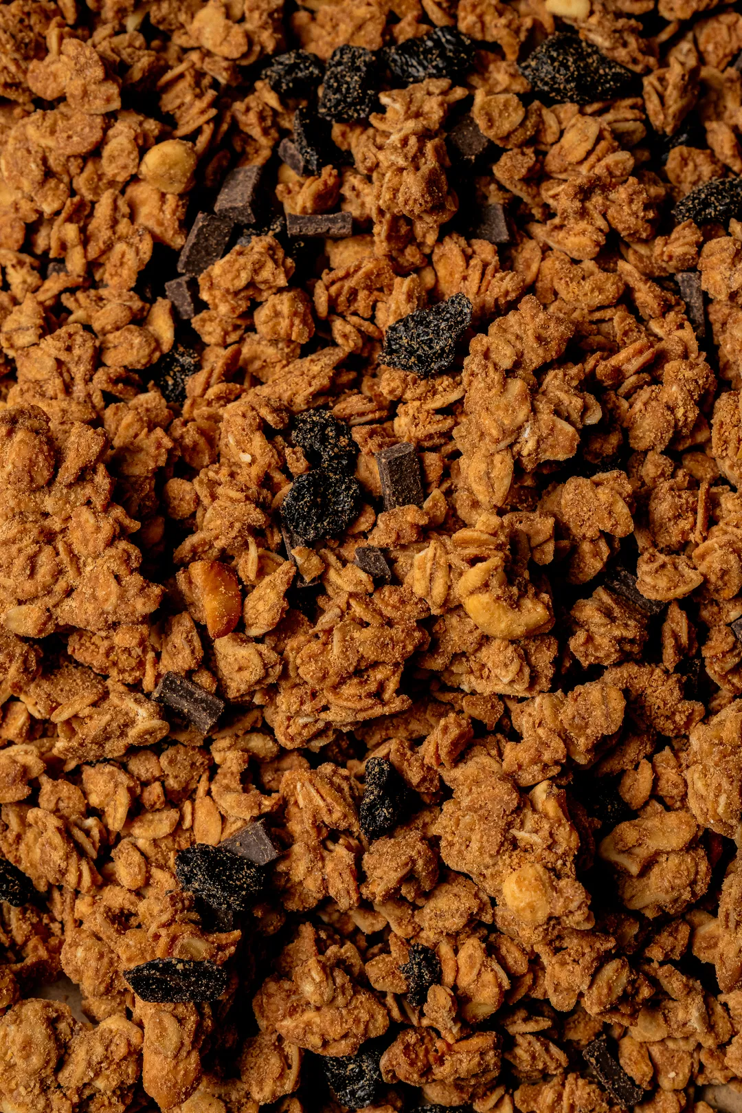 Dark Chocolate Cherry Cashew Granola, 8oz
