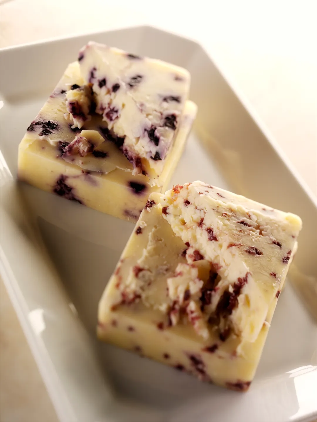 Cranberry Infused Cheddar