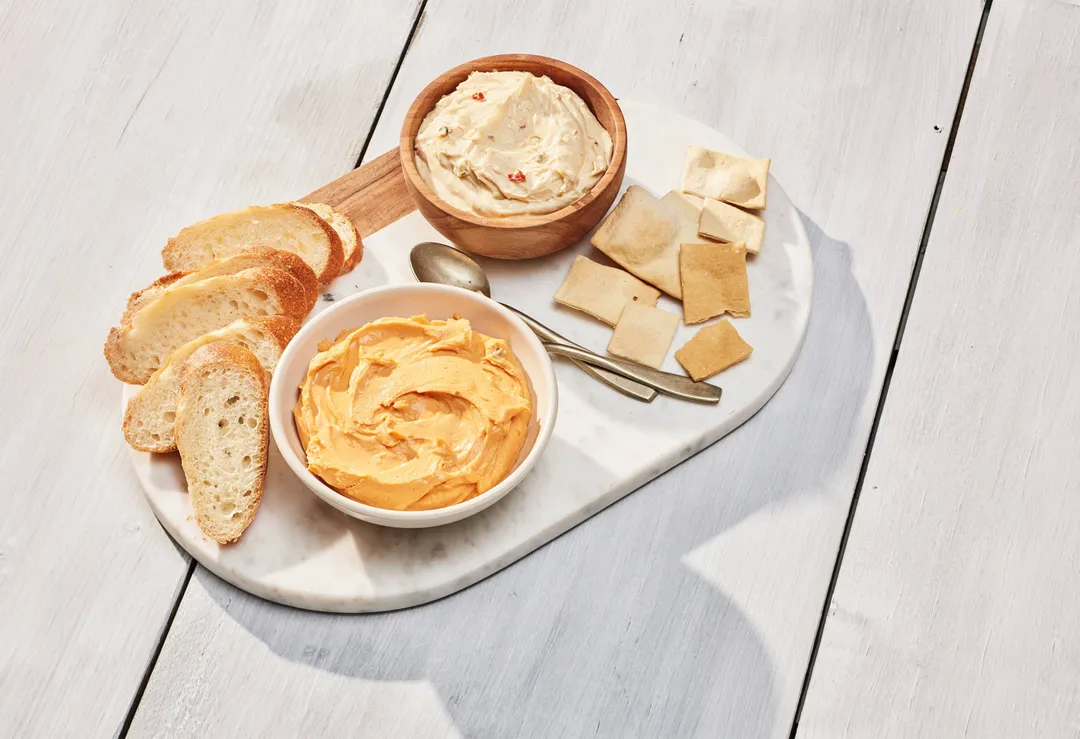 Garlic & Herb Cheese Spread