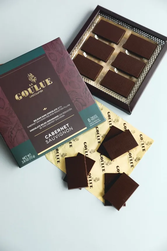 Cabernet Sauvignon Filled Chocolate Gift Box