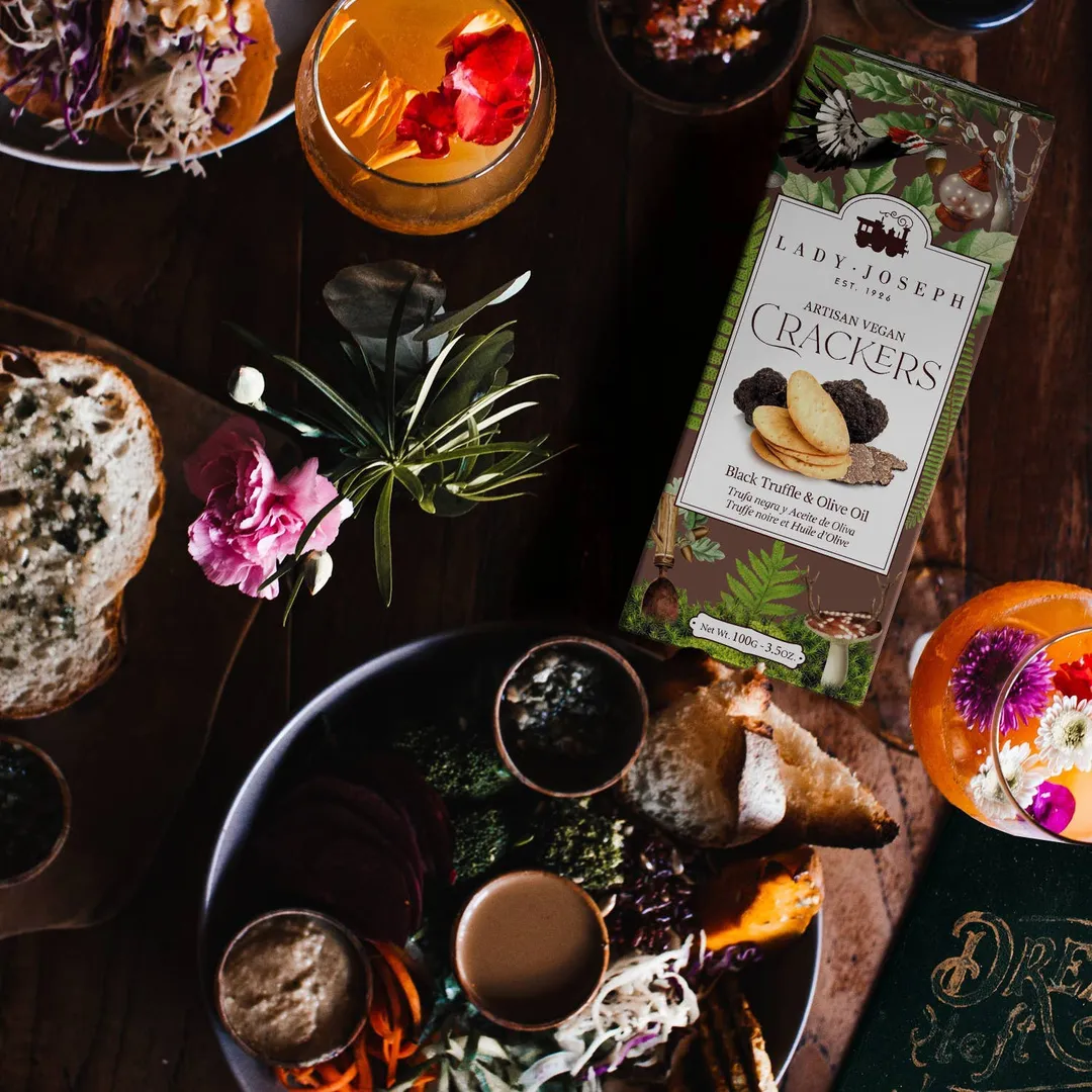 Crackers With Truffle & Olive Oil (Snack)