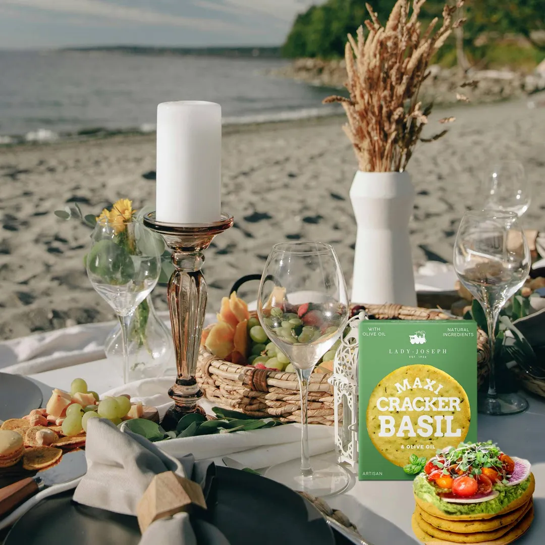 Maxi Cracker With Basil And Olive Oil, 5.3oz