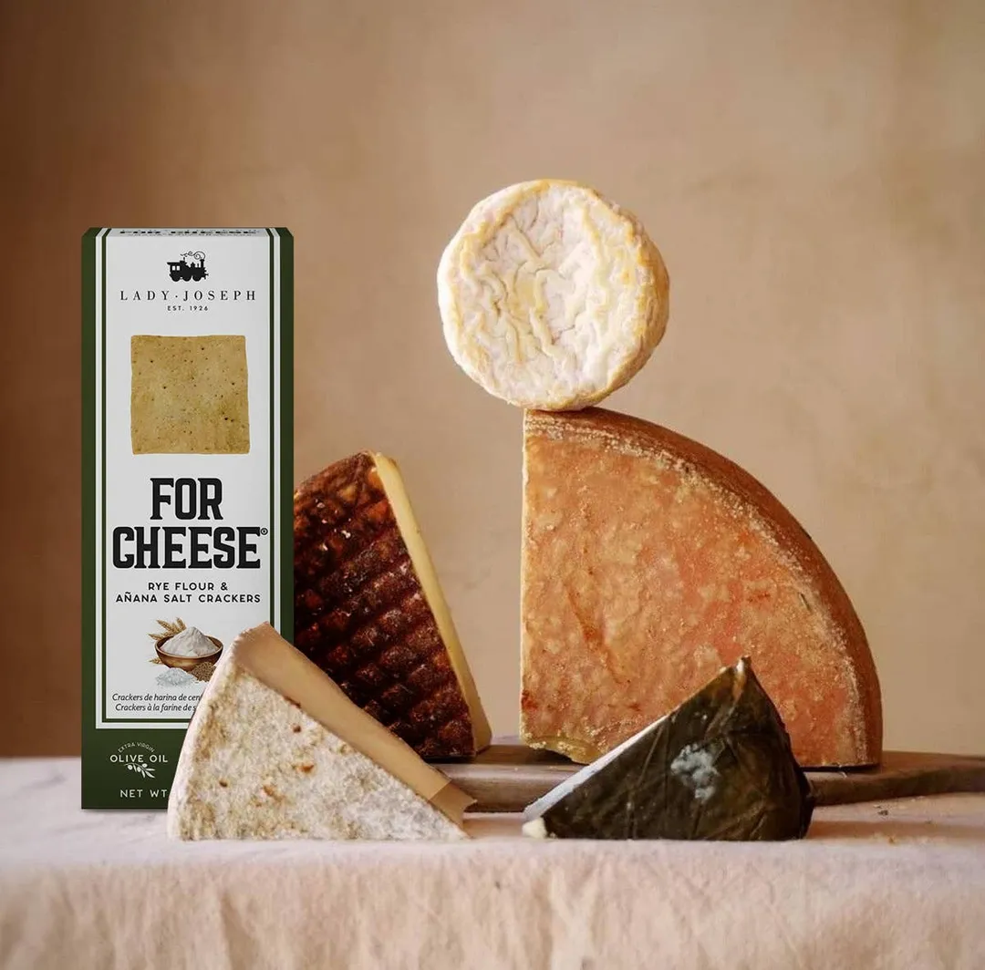 Rye flour and Anyana Salt Crackers for cheese. 130g 4.5Oz