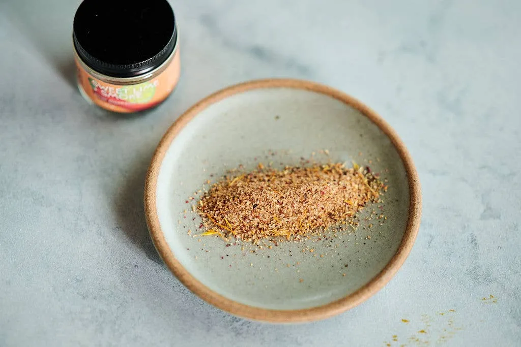 Chili Hibiscus Finishing Salt 2oz