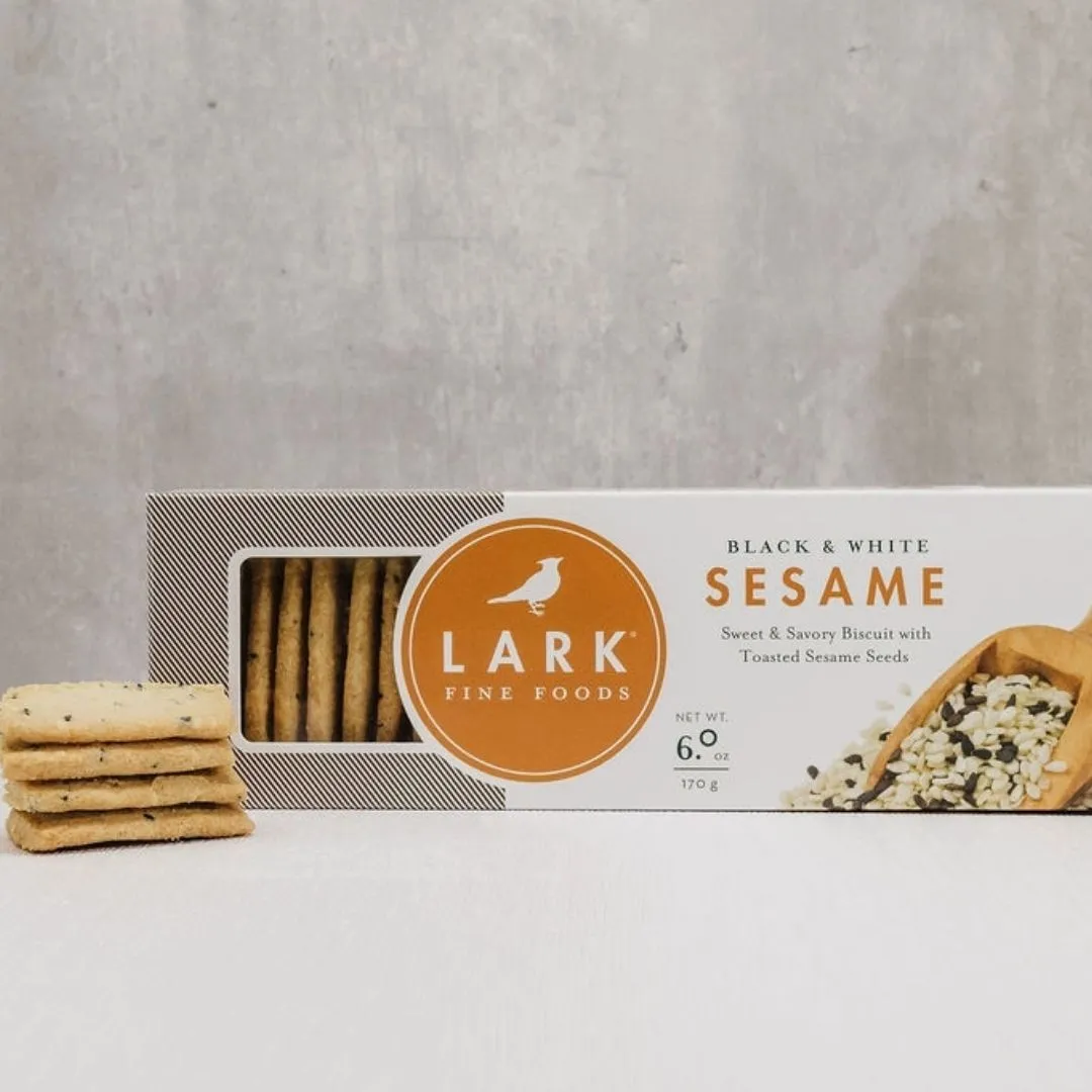 Black & White Sesame Savory Biscuit - 6oz