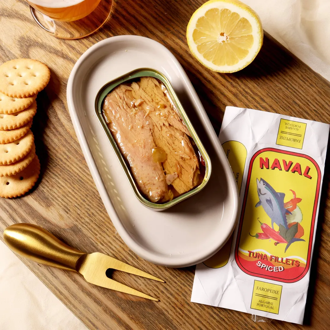 Naval Spiced Tuna Fillets in Olive Oil