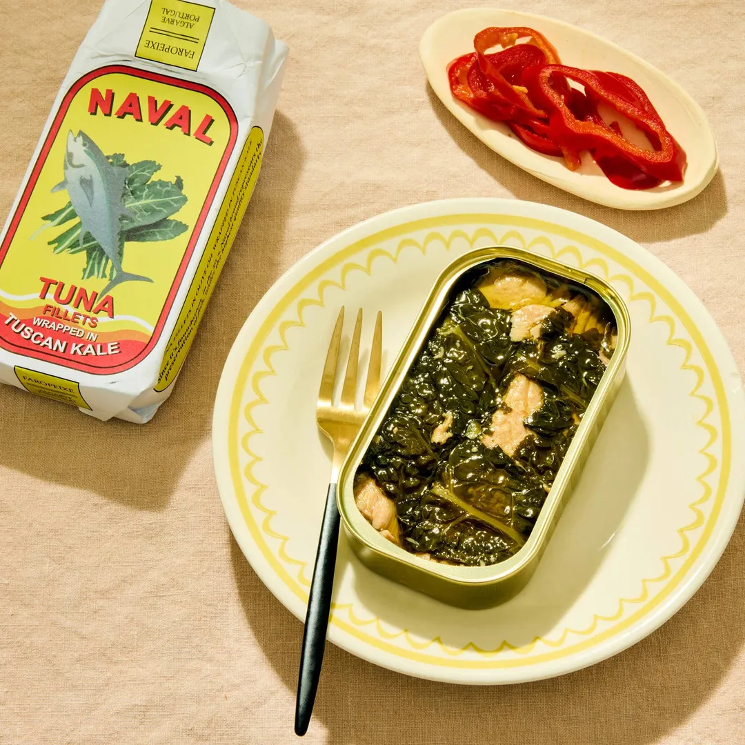 Naval Tuna Fillets in Tuscan Kale