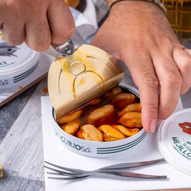 La Curiosa Mussels in Pickled Sauce