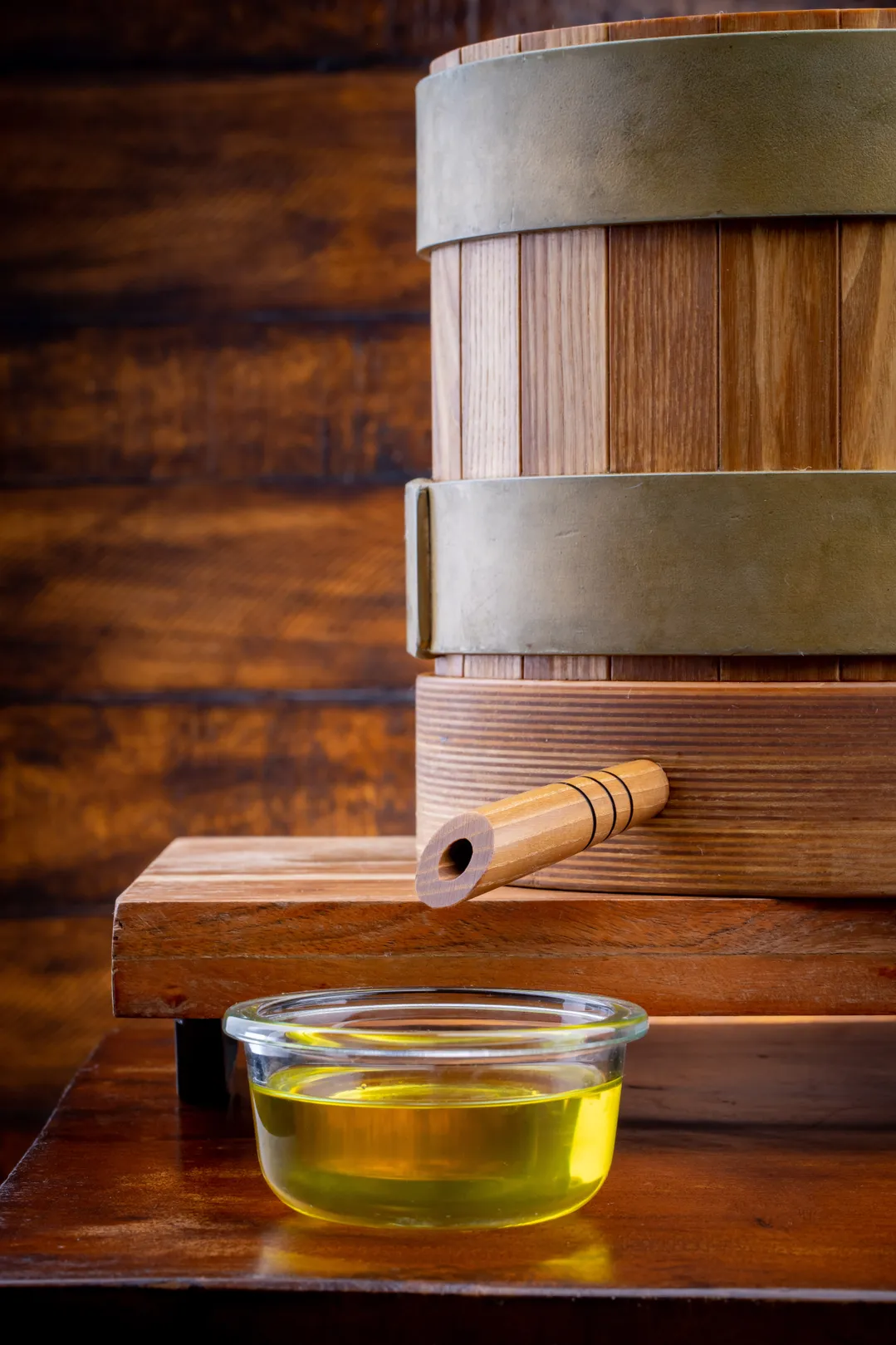 Certified Organic Walnut Oil – Raw Cold-Pressed
