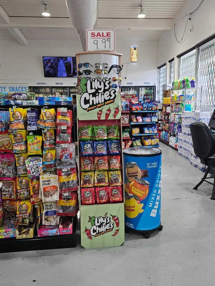 Lily's Chilies Display