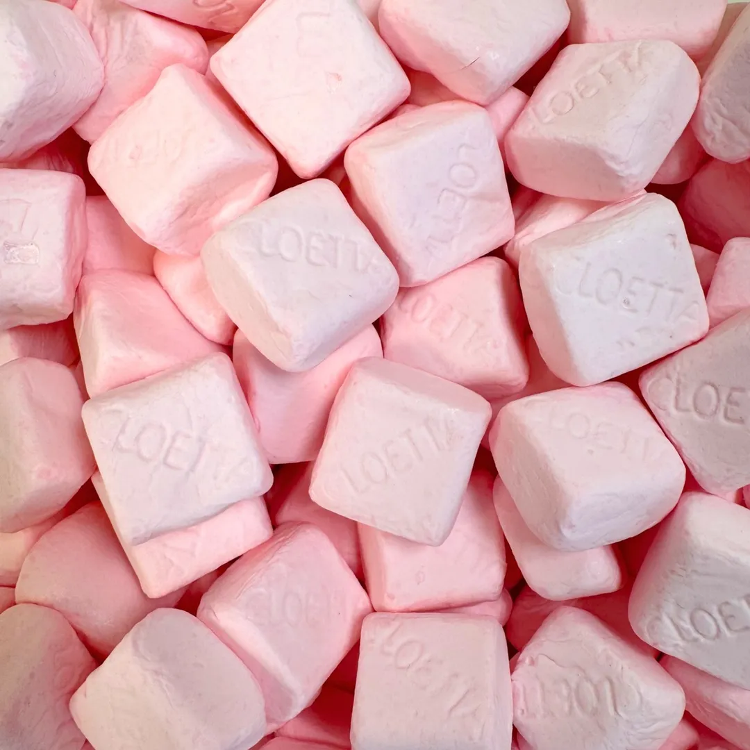 Cloetta Swedish Sockerbitar Strawberry Marshmallow Candy 1.8 lb