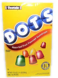 Dots 17.8 Oz 135 Pieces Giant Box