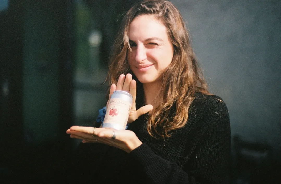 Apple Juice 8oz can