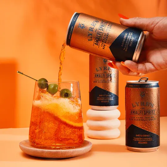 Lyre's Non-Alcoholic Amalfi Spritz Cocktails