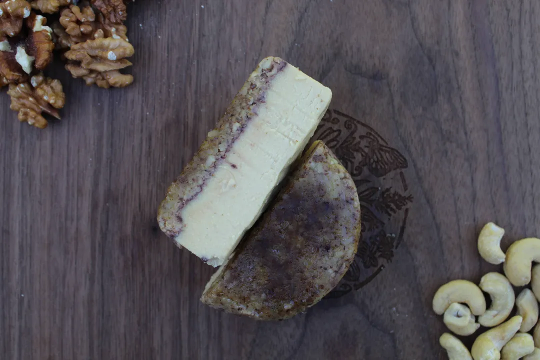 Maple-Walnut Chèvre