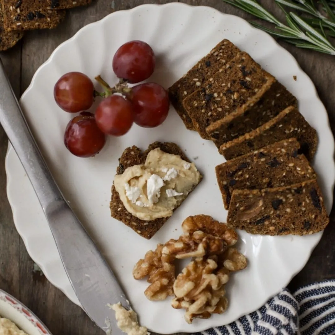 Olive & Za'atar Crisps | Gluten-Free Crackers | Artisanal Snack