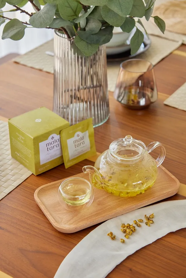 Chrysanthemum Tea (Organic, Whole Flower, & Caffeine Free)