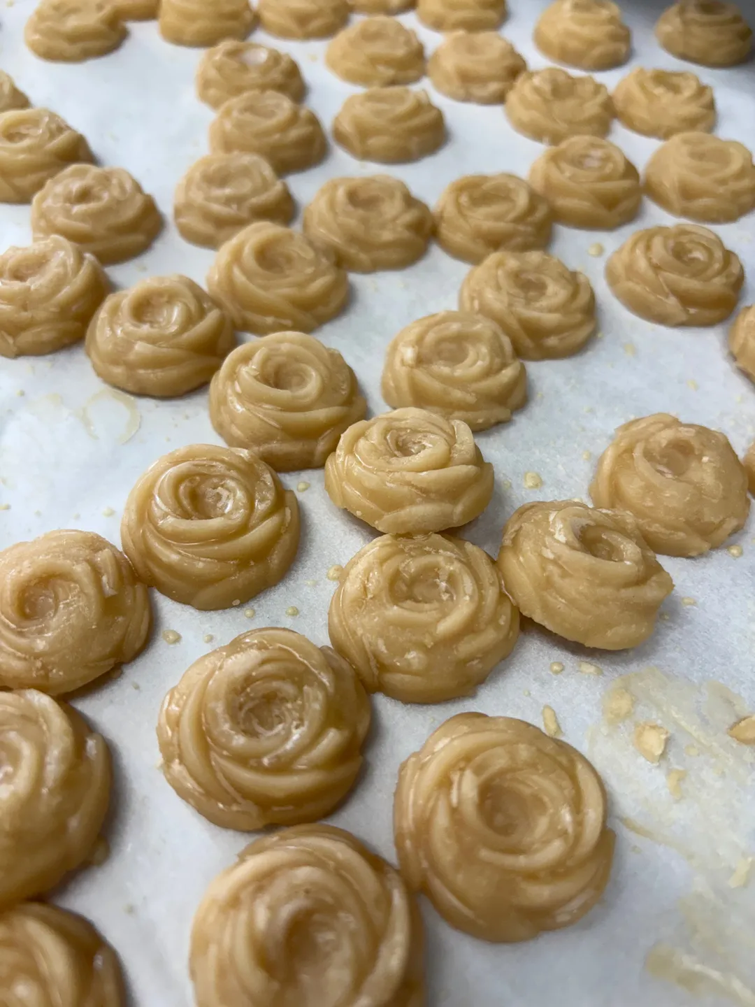 Pure Vermont Maple Candy - 12 Piece Roses Gift Box