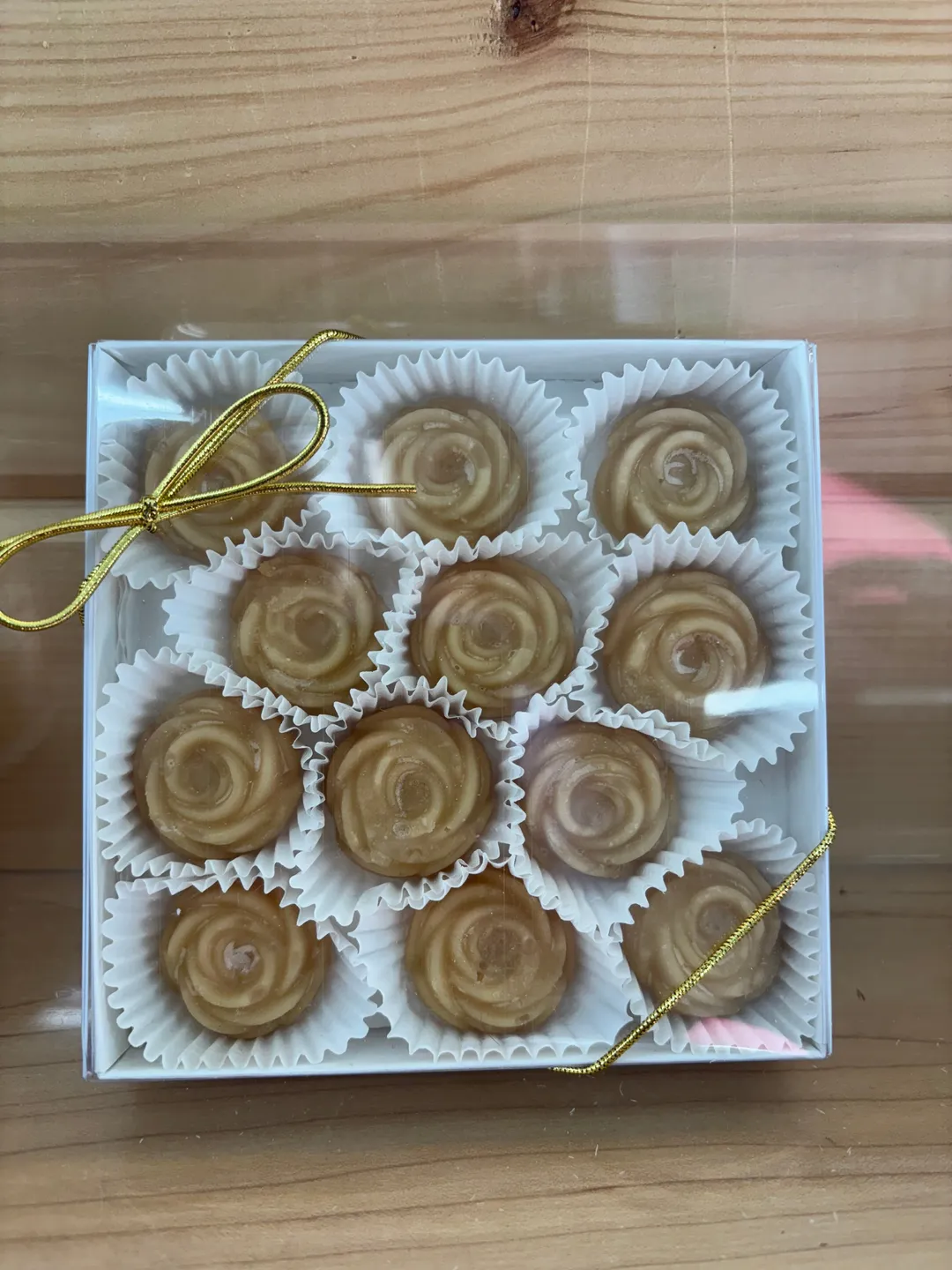 Pure Vermont Maple Candy - 12 Piece Roses Gift Box