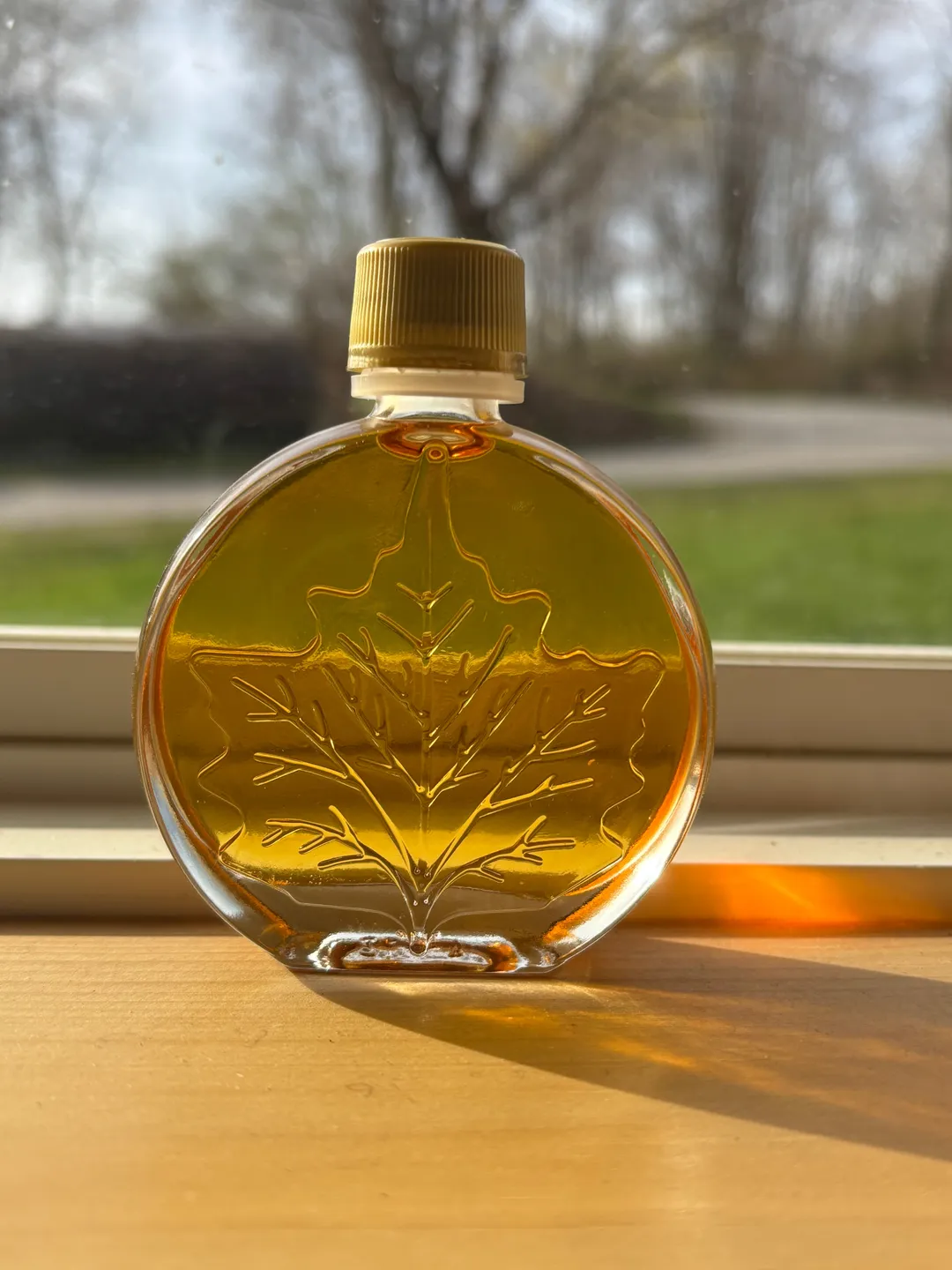 Pure Vermont Maple Syrup - Glass Medallion