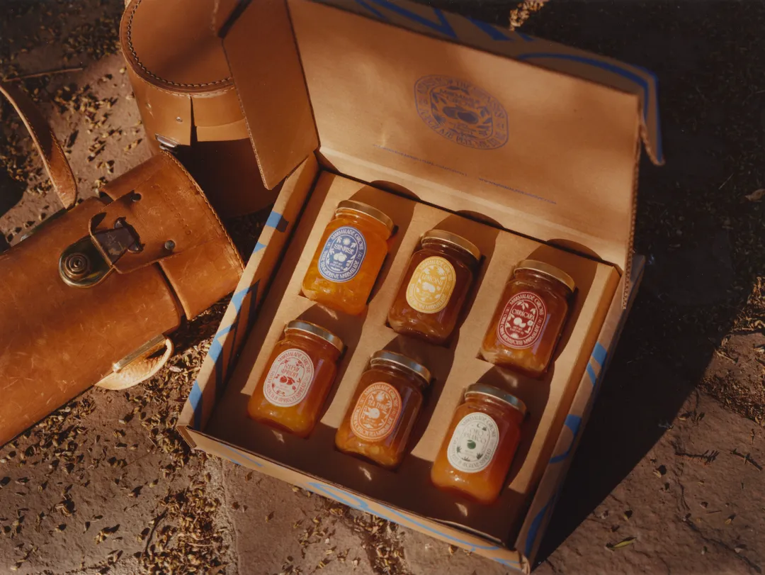 "Party Of Six" Gift Set