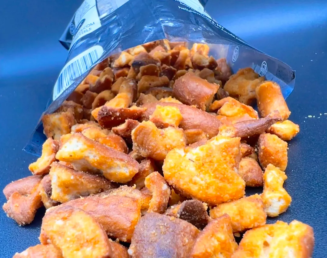 Cheddar Cheese Pretzel Pieces 6oz
