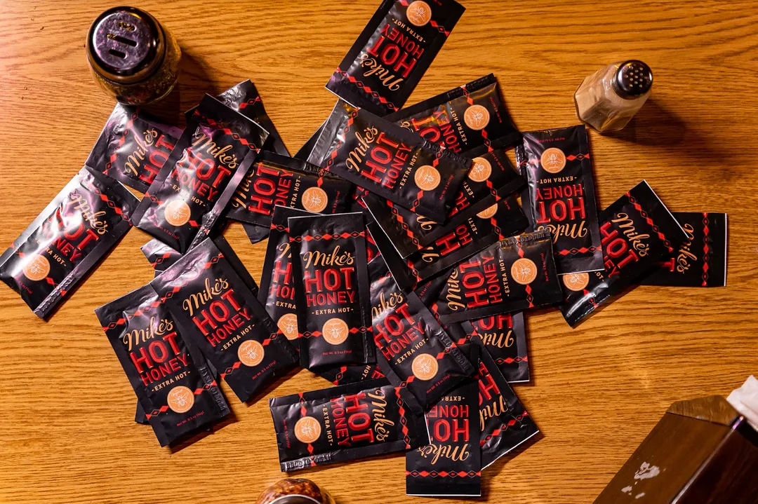 Mike's Hot Honey | Extra Hot | Squeeze Packets | 100 | 0.5oz