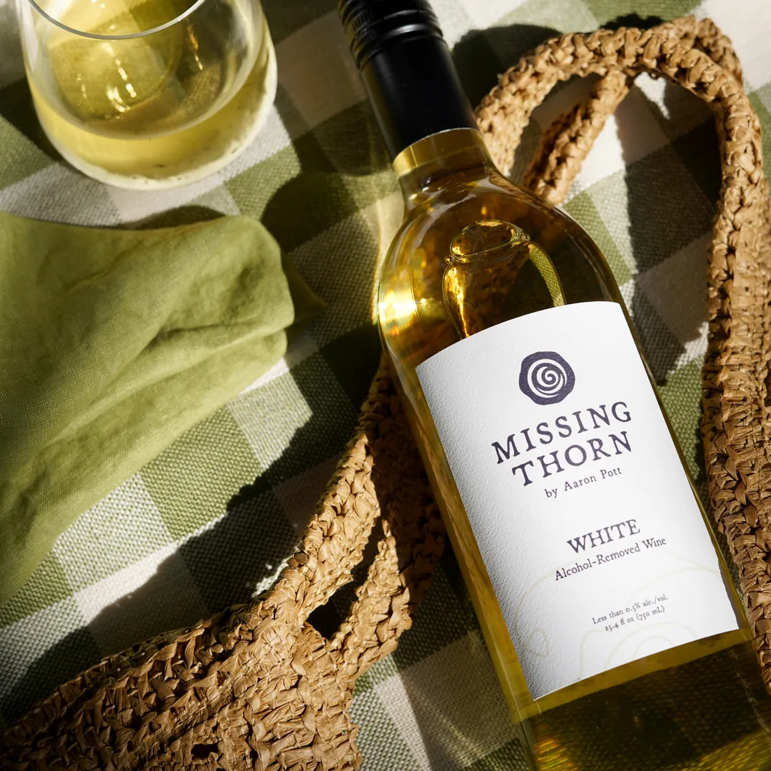 Missing Thorn Alcohol Removed Still White Wine