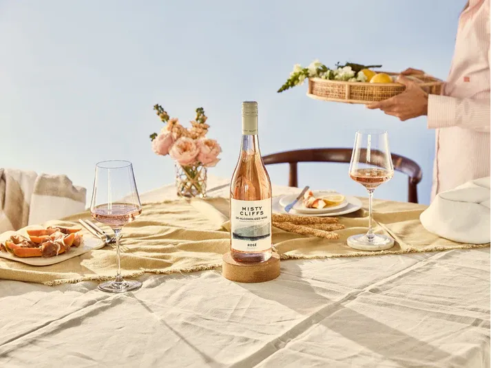 Misty Cliffs Rosé