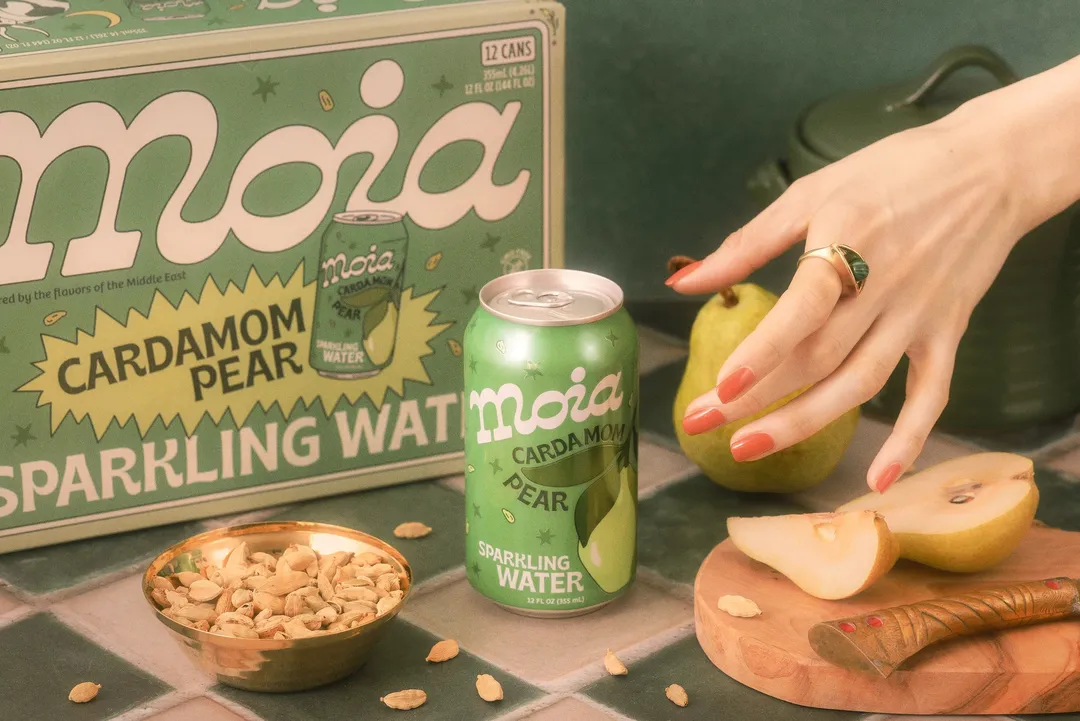 Cardamom & Pear Sparkling Water
