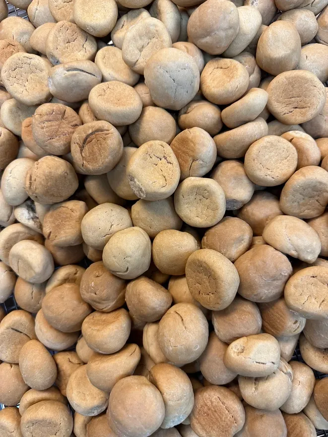 Bag of Original Style Oyster Crackers (24 Crackers)