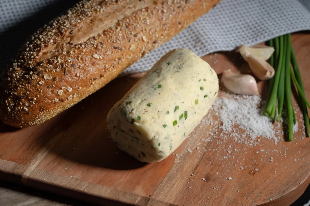 Roasted Garlic & Herb Organic Butter